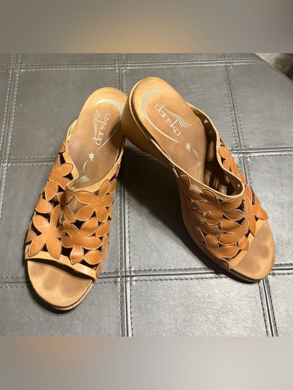 Dansko Women's Tan Floral Leather Slip-On Wedge Mules Size 42 Wide